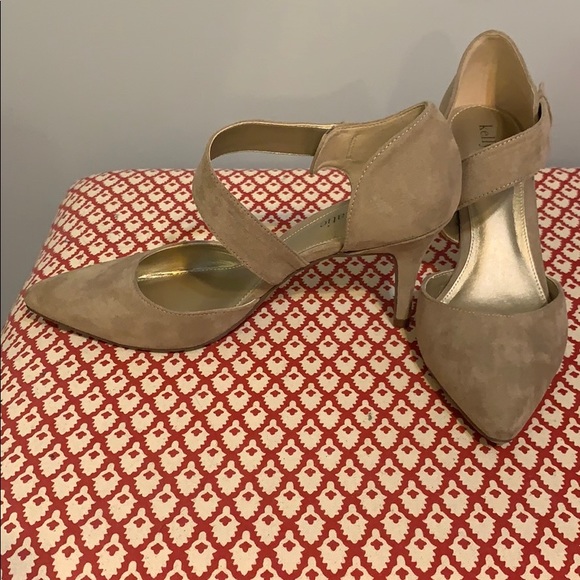 Kelly & Katie Shoes - Kelly & Katie suede pumps